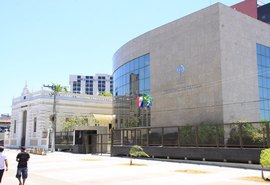 Governo garante reajuste no TJ e MP, mas deixa fora servidores do Executivo
