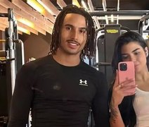 Matuê anuncia fim do namoro com Débora Soares após quatro anos