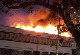 Incêndio atinge galpão da Cinemateca Brasileira na Vila Leopoldina em São Paulo