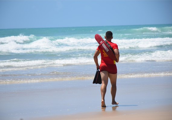 Vítima de afogamento na Praia do Francês é a 240ª pessoa a se afogar desse ano em AL