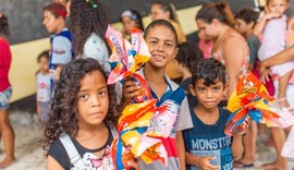 Trenzinho da Páscoa diverte criançada de mais três bairros neste sábado (16)