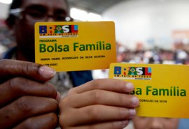 Mais de 300 famílias alagoanas pedem desligamento voluntário do Bolsa Família, diz governo