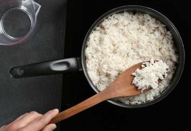 Modo como o arroz é feito pode causar muitos males à saúde; entenda