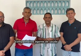 Agentes de saúde cobram o piso e continuam em greve em meio à 'explosão' da dengue em Maceió