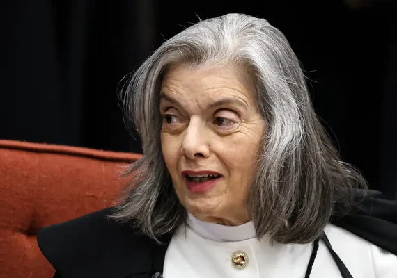 Presidente do TSE alerta para avanço da desinformação nas eleições