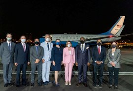 Presidente da Câmara dos Deputados dos EUA chega a Taiwan