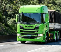 Algás e Scania apresentam em Maceió novos caminhões movidos a GNV