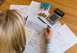 Com maior percentual em 12 meses, mais de 70% dos maceioenses estão endividados