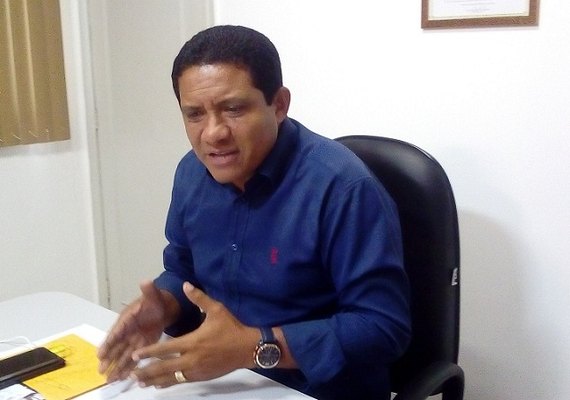 Prefeito de Palmeira pode desistir da reeleição por causa de denúncias