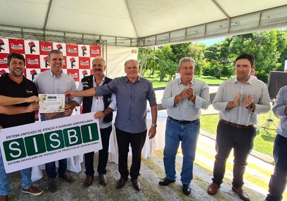 Abatedouro alagoano é autorizado a comercializar produtos para outros estados