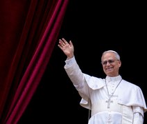 Papa: 'Estou na África para encorajar católicos, não debater com Trump'