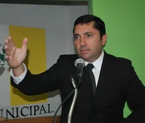 Justiça nomeia presidente da Câmara de Arapiraca, mas antecessor convoca nova eleição
