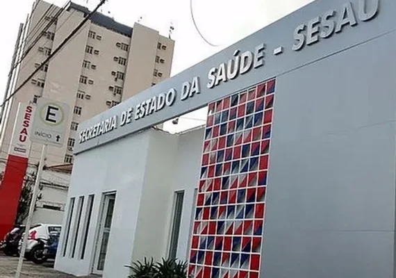Governo de AL publica edital de concurso para a Sesau com salários de até R$ 5,7 mil