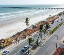 Embarcação afunda e deixa pescadores em risco em Maceió
