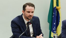 Fazenda autoriza empréstimos de R$ 12,9 bilhões com aval da União para  cinco operações de crédito