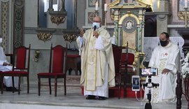 Fieis celebram Corpus Christi na Arquidiocese de Maceió