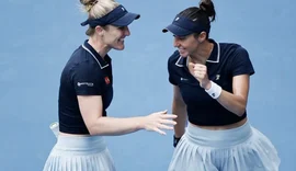 Luisa Stefani e Dabrowski vencem na estreia e avançam no US Open