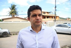 Rui Palmeira lança pré-candidatura e dá sinais de que vai “até o fim”