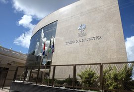 Justiça de AL determina que jornal Extra não pode ser impedido de falar sobre deputado