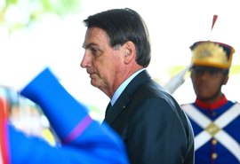Bolsonaro diz que quer manter relações comerciais com Irã