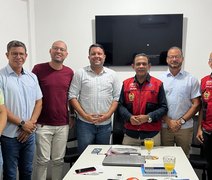 Vereador Allan Pierre se reúne com agentes de saúde de Maceió e defende a implantação do piso salarial nacional para a categoria