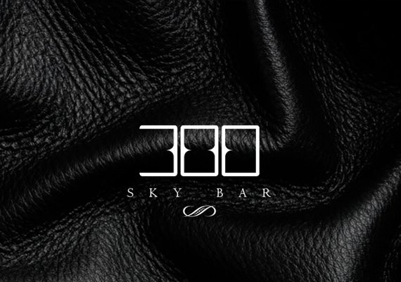 O sábado ganha novas cores no alto da cidade com mais uma noite de experiências no 300 Sky Bar