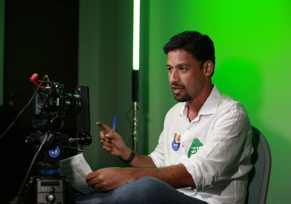 Alagoas não merece voltar ao passado trágico, diz Rodrigo em entrevista à rádio