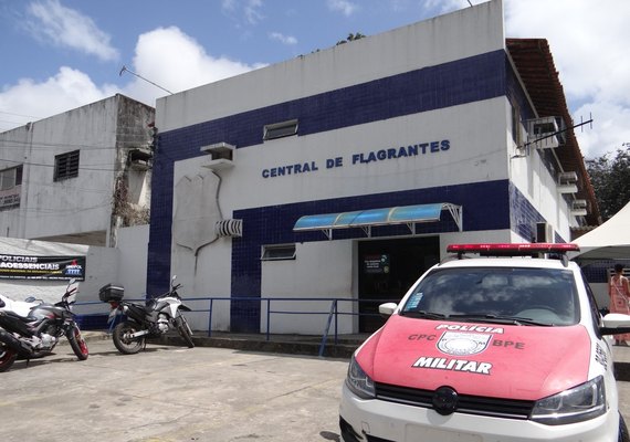 Jovem de 22 anos é assassinado a golpes de faca em Marechal Deodoro