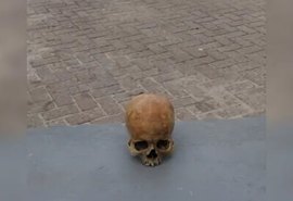 Crânio localizado em Ponta Verde pode ser de pescador desaparecido há dois anos