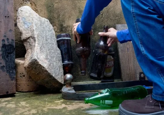 Greve de agentes na prefeitura pode agravar casos de dengue em Maceió