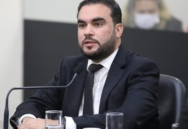 “Baixa”: articulador de Rodrigo no 1o turno, deputado do UB grava para Paulo Dantas