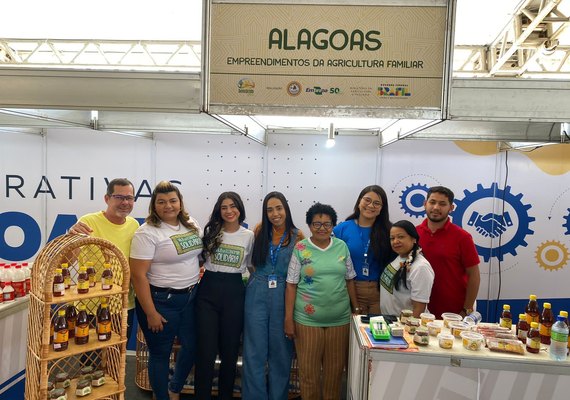 Cooperativas da Unicafes-AL participam do Semiárido Show