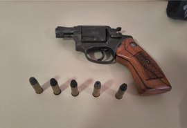 PM apreende quatro armas de fogo em operações no Benedito Bentes