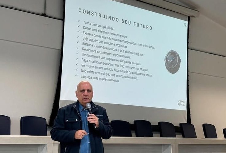 Cesar Romão realiza Palestra para o Rotary Distrito 4420.