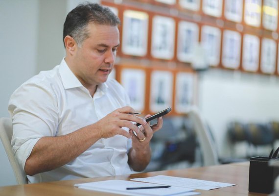 Renan rebate críticas de Arthur Lira: 'torce contra o avanço de Alagoas'