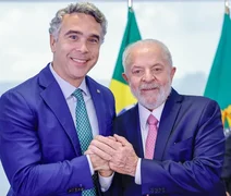 Rafael Brito é convidado especial na cerimônia de lançamento do Pé de Meia ao lado de Lula