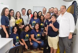 Empresária Elizabeth Anne Lyra Lopes de Farias recebe homenagem da APAE de São Miguel dos Campos