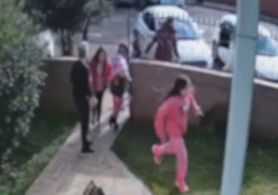 Vídeo: Vizinha abrigou alunos que fugiam de ataque em escola no RS