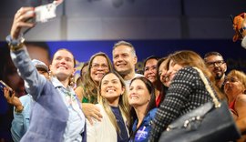 Renan abre série de debates para construir plano de governo com participação da sociedade