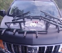 Operação Desarme apreende armas artesanais em área de mata