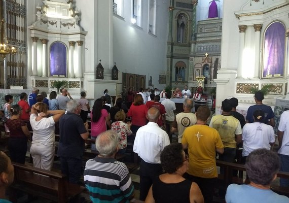 Arcebispo de Maceió anuncia data de reabertura das igrejas