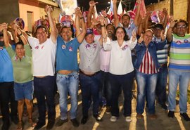 Fabiana Pessoa é recebida por multidão no Brisa do Lago em Arapiraca