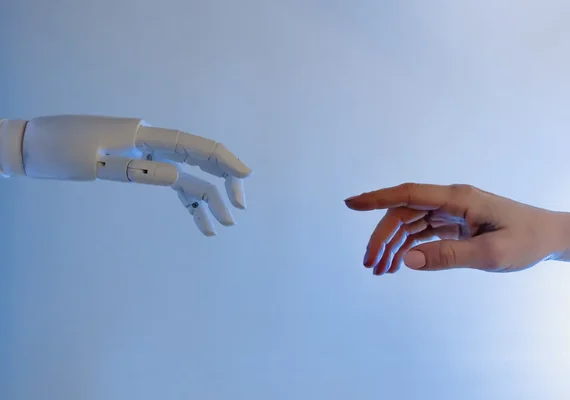'Gêmeo digital': IA pode replicar personalidades humanas com 85% de precisão