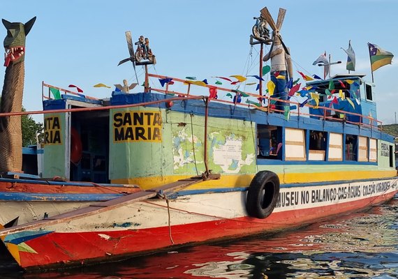 Coleção Karandash: o Museu no Balanço das Águas