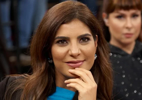 Andréia Sadi relembra gestão de Moro em debate sobre corrupção