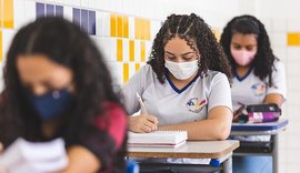 Governo inicia pagamento das bolsas do programa Cartão Escola 10 nesta segunda (27)