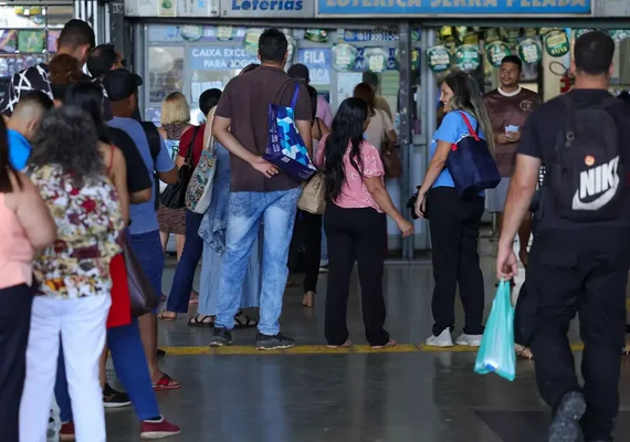Mega-Sena acumula e prêmio vai a R$ 7,5 milhões no próximo sorteio