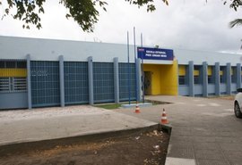 Dose de reforço contra Covid-19 está disponível na Central de Vacinação de Penedo