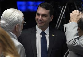 PGR vai devolver inquérito de Flávio Bolsonaro para PRE-RJ