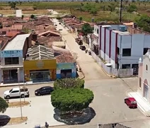 Homem é apreendido após destruir casa com marreta e ameaçar pai em Craíbas